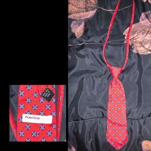 Toddlers tie